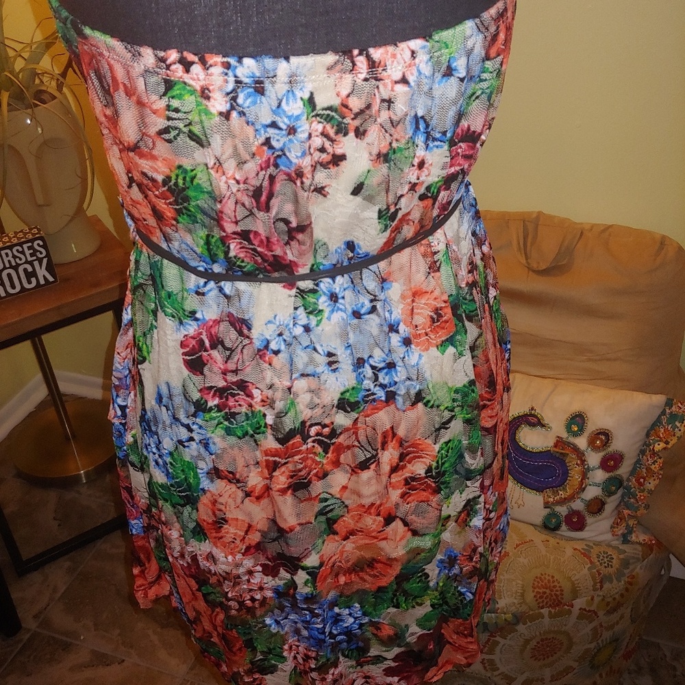 Tube top - Picture 5 of 5